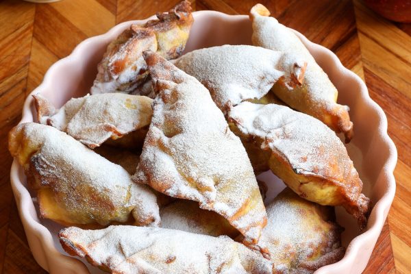 Air Fryer Cosmic Crisp Apple Pie Wontons_crop